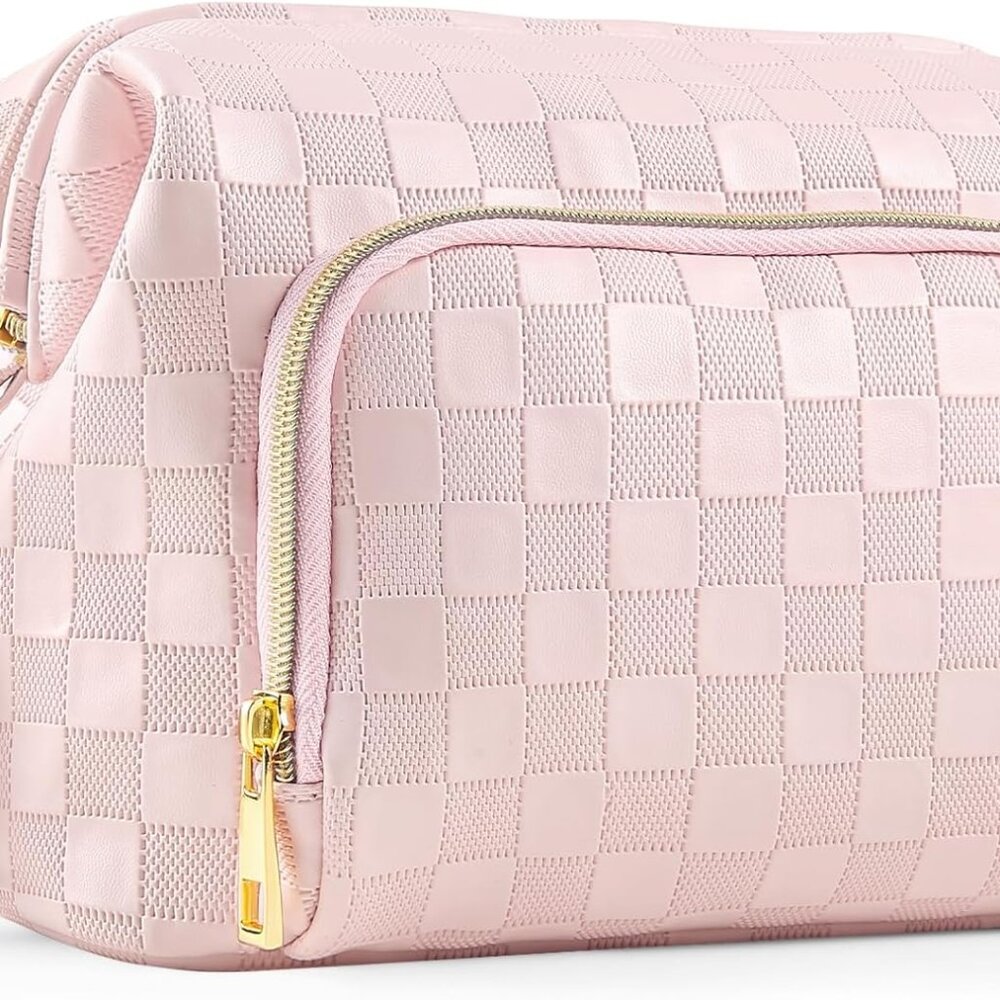 Elegant Pink Checkered Cosmetic Bag